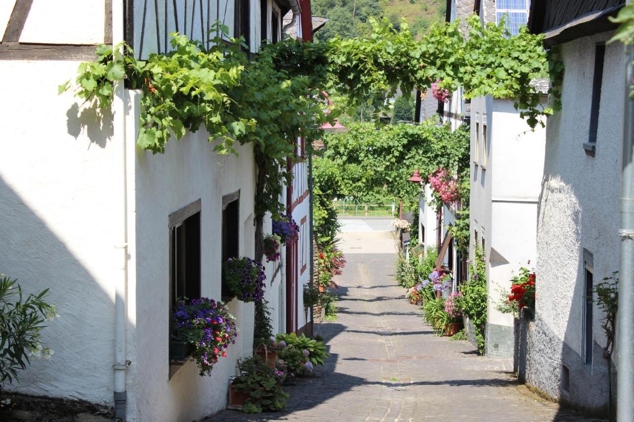 Ferienapartment Rebwinkel บัวร์เกน ภายนอก รูปภาพ